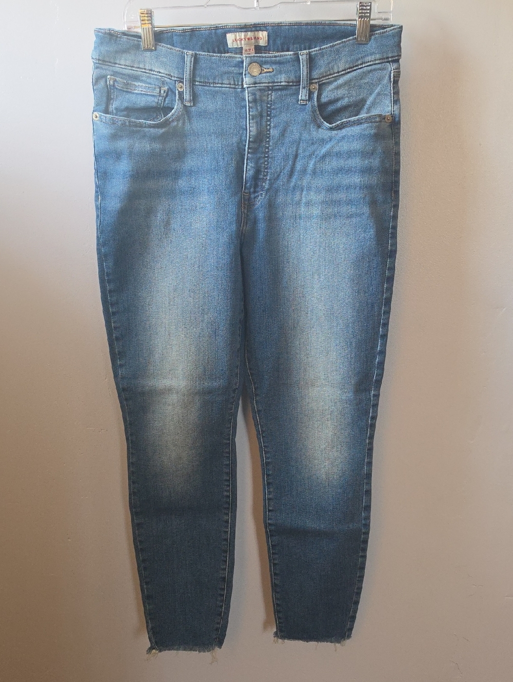 Lucky Brand Women's Skinny Jeans in Medium Blue Wash